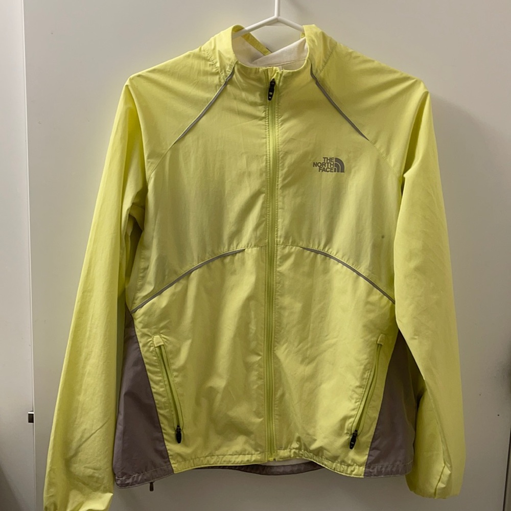 The North  face jacket size M gently used